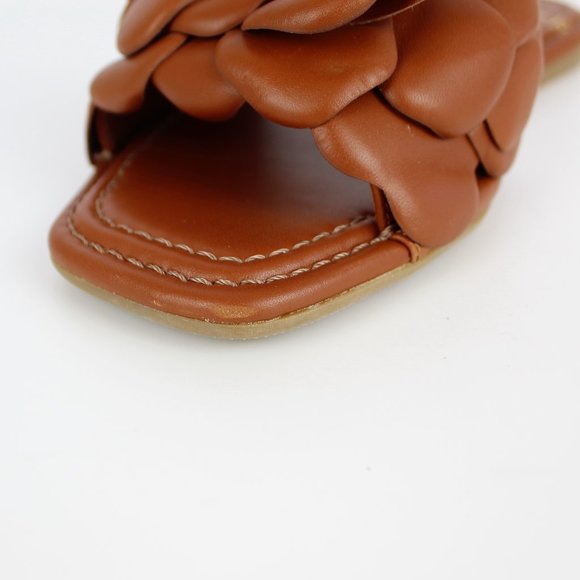 NEW VALENTINO GARAVANI Atelier Floral Leather Slides – Elegant Summer Statement - Picture 11 of 14